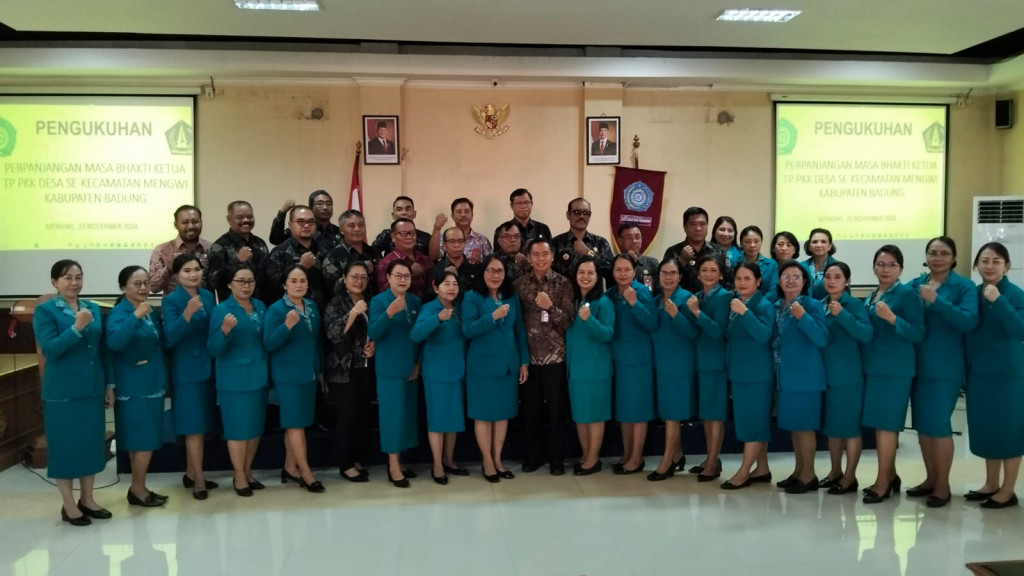 Pengukuhan Perpanjangan Masa Bakti Ketua TP PKK Desa se-Kecamatan Mengwi